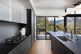 Luxurious Modern Masterpiece in Uptown Sedona - 2