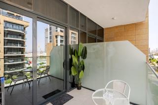 Ramaira Homes Azizi Riviera 26 by Vacay Xeal - 3