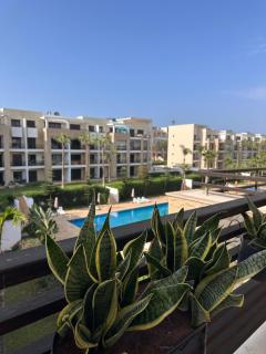 Appart familial avec terrasse et piscine, et à 2 pas de la plage - 9