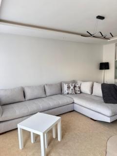 Appart familial avec terrasse et piscine, et à 2 pas de la plage - 3