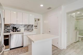 Modern Home, Excellent Location Miami - 2