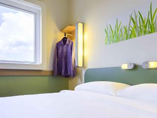 ibis budget Curitiba Aeroporto - 8