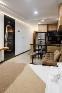 Stylish Studio with Pool and Amazing Views - 8