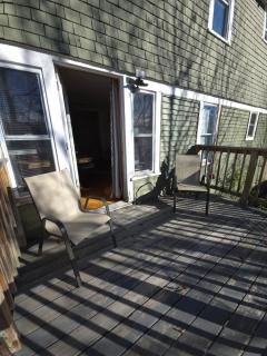 2 bedroom apt close to downtown - 1