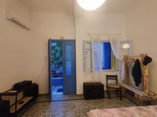 Back to the 50's near metro by Traser - 7