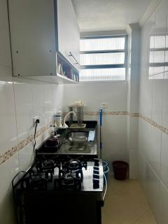 Kitnet pé na areia praia Tupi - 7