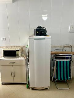 Kitnet pé na areia praia Tupi - 6