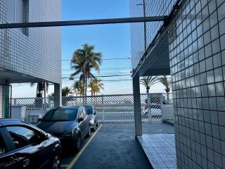 Kitnet pé na areia praia Tupi - 9