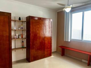 Kitnet pé na areia praia Tupi - 1