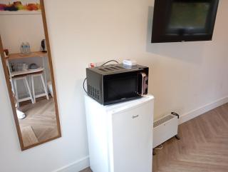 En-suite double room with private entrance - 8