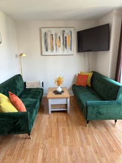 Limehouse Marina, London large 2 bed - 9