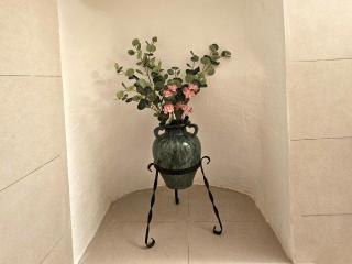 Casuccia Theatre Apartment by Doors Valletta - 9