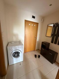 Pacific 3 Apartments - 5