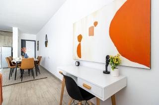 Lux apartment with Pool, and Family Comfort - 2