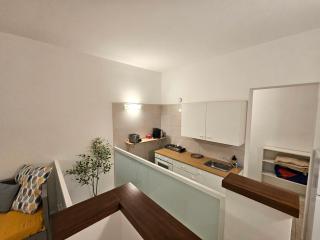 Casuccia Theatre Apartment by Doors Valletta - 6