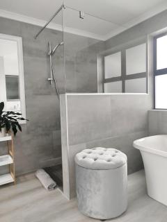 Hermanus Mini C-Escape - 3