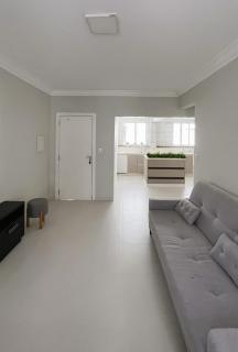 Excelente Apartamento a 20 Metros da Praia - 2