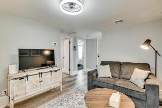 2 Mi to Uptown Centrally Located Kingston Apt! - 5