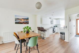 Lovely bright mews townhouse - 8