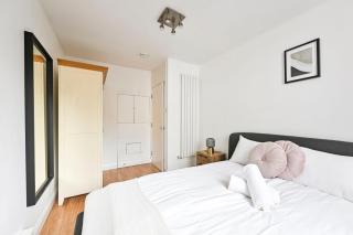 Modern 5-Bedroom Duplex Flat near Regents Park and Great Portland St - 6
