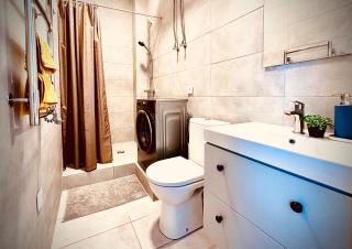 M&M Apartment III SELF CHECK-IN - 4