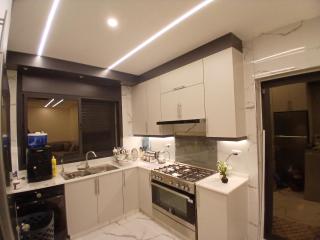 شقة "السعادة" بغرفتي نوم سوبر وسط عمان - 6