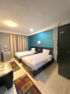 Beko pyramids View inn - 3