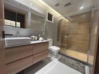 Beautiful house in a gated community! - 5