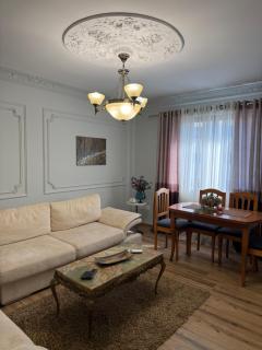 Gega Apartment's 1 - 0