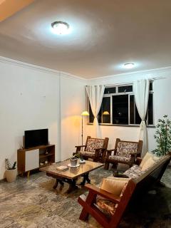 Quarto na Av Beira mar em apto familiar - 8