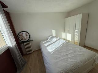 Grand appartement lumineux - 9