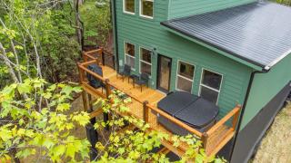 2 Brand New Cabins For Family Retreat! - 9