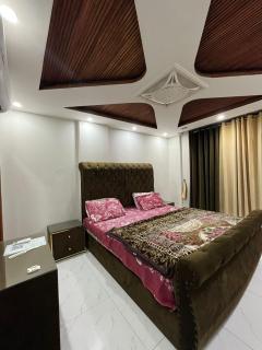 The Elvion - Luxury Serviced Apartment in Bahria Town Lahore - 6