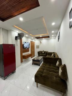 The Elvion - Luxury Serviced Apartment in Bahria Town Lahore - 2