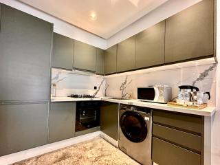 Spacious, Quiet Apartment with Parking , Fiber - 3