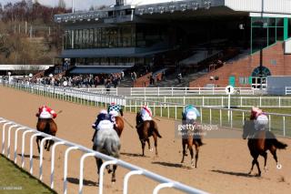 Station Side Penthouse - 4
