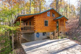 Hot Tub & WiFi - Cozy Canopy - Red River Gorge KY - 5