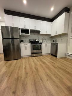 Brand new fully Private Garden suite 2 - 0