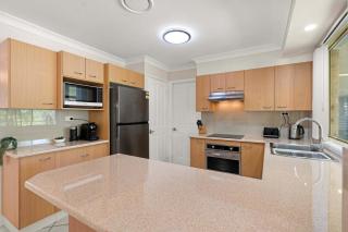 Bay Breeze Cottage - 9