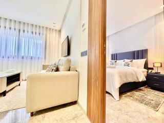 Cozy, Elegant Apartment, Parking and Fiber - 7