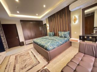 Jasmine's Luxury Escape in Banana Island - 6