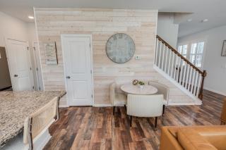 Spacious 3BR Home Close to Beach Centrally Located - 7