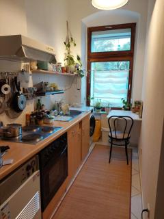 Cozy Berliner Style Apartment - 2