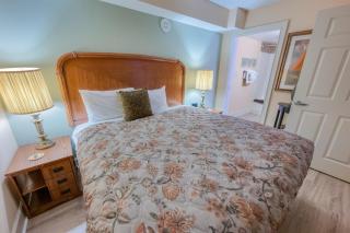 New 2BR at Horizon at 77th with Views,Nice Pools! - 8