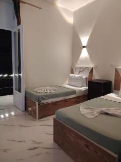 Cairo Season Hotel - 9