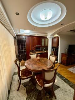 Mali's Apartment - 2