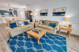 NEW Large 3BR Private Magnolia Pointe Pools! - 7