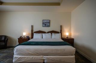 Sleep Suite Motel - 8