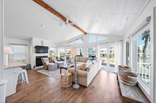 Coastal Cottage - 6