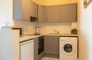 Stylish 1BDR Apartment Dublin City Centre - 9
